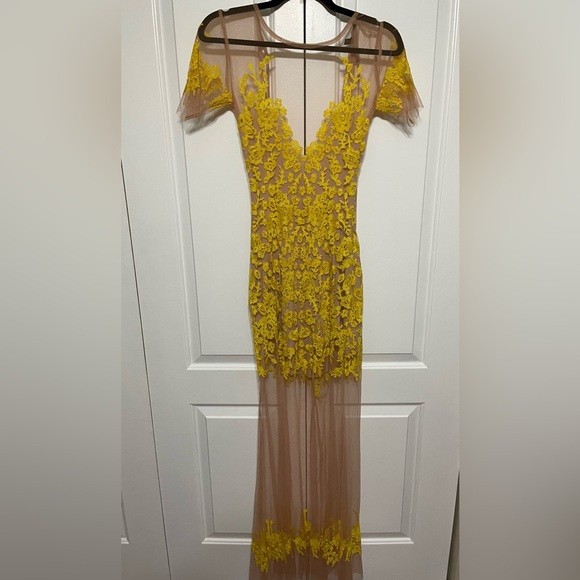 For Love and Lemons Luau Maxi yellow Dress Size S/ Mesh/ Embroidered beautiful - Picture 3 of 7